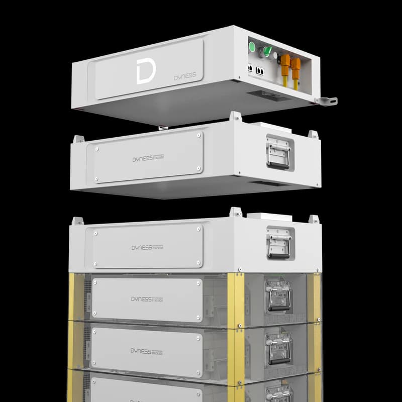 Witte modulaire Dyness batterij-units die boven elkaar zweven om het stapelbare ontwerp te tonen.